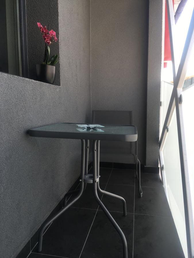 Net Hotel Piteşti Exteriör bild